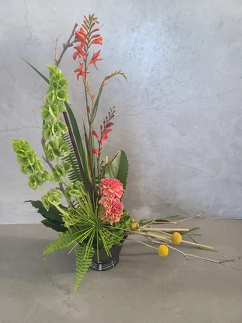 arrangement 2 front