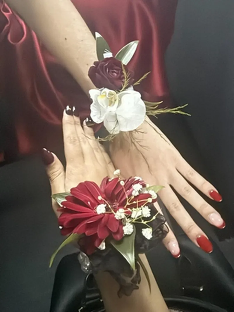 Finished floral designs